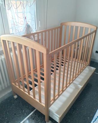 Lettino con materasso