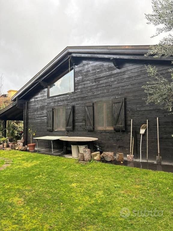Villa di 190 m² con 4 locali a Mugnano di Napoli - Altro