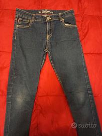 pantaloni jeans 