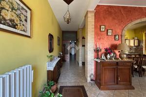 3 LOCALI A NOTARESCO