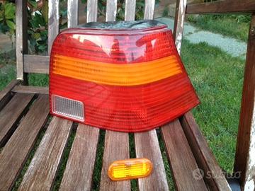 gruppo fanali posteriori golf 4 originali nuovi