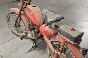 Motom con libretto originale