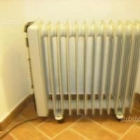 Radiatore elettrico ad olio "de longhi"