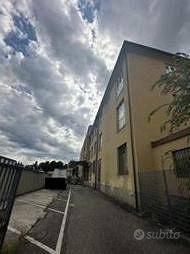Immobile in asta di 215 m² a Cusano Milanino