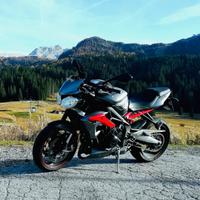 Triumph Street Triple R