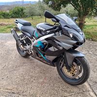 Kawasaki Ninja zx9r 900cc anno 2001 ASI