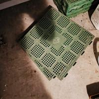 piastrelle plastica 40x40 giardino 