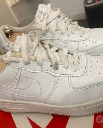 Nike Air Force 1 N.39