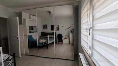 Armadio Conforama con ante a specchio