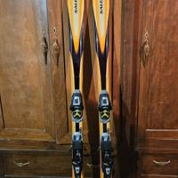Sci Salomon Axendo 7.5 160cm