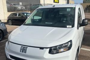 NUOVO Fiat Doblò 1.5 Diesel 100 cv 3 posti