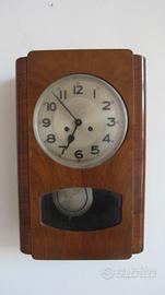 Orologio da parete vintage a pendolo in legno – an