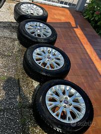 Cerchi in lega originali Fiat Punto Evo R 15