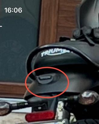 Mini faro led posteriore plug&play per Triumph