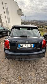 21100 KM - MINI ONE