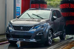 Peugeot 3008 2.0 gt 180 cavalli automatica 