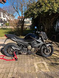 Yamaha XJ6