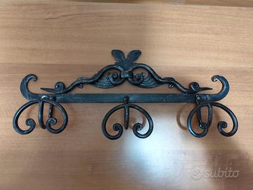 appendiabiti ferro battuto 