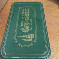 Scatola biscotti vintage