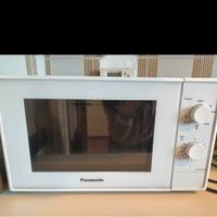 Microonde Panasonic NN-K10JWM