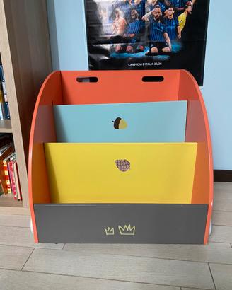 Libreria bambini frontale montessoriana