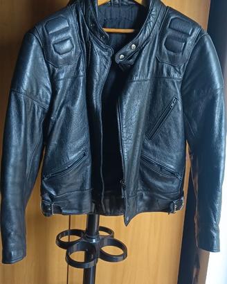 Giacca moto e pantaloni pelle IXS