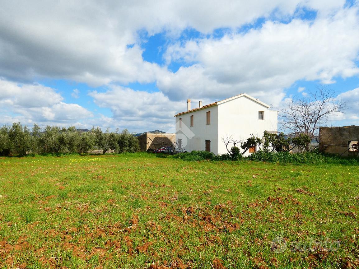 5 LOCALI A ROTONDELLA - Vista 5
