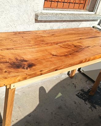 tavolo rustico in castagno