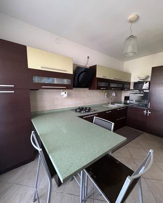 Cucina completa di elettrodomestici