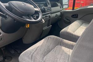 Renault master