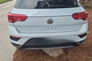 Volksagen T roc 1000 c.c. benzina