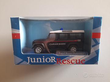 Land Rover Defender CARABINIERI scala 1/43