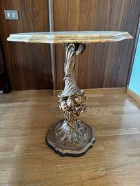 Tavolino in stile barocco