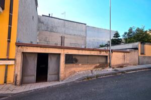 Paterno' - garage + area edificabile id: pa225vg