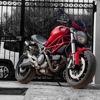Ducati Monster 696+ - 2012