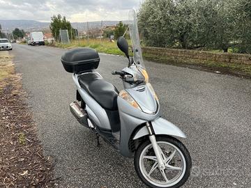 Honda SH 300 Abs