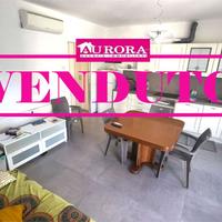 GRAZIOSO BILOCALE con CORTE ESCLUSIVA E GARAGE