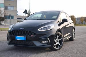 Ford Fiesta ST Performance – 2021 🔥
💣 VERA HOT H