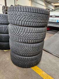 225 40 R 18 92V Goodyear ULTRAGRIP performance V