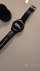 Samsung galaxy watch 42mm SM-R810 
