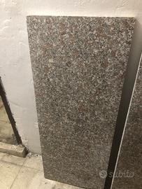 Lastre di marmo granito