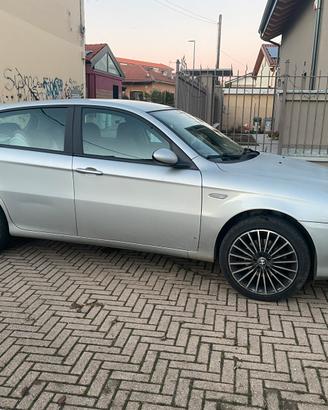Alfa romeo 147 1.6 con GPL