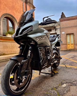 BMW S1000XR