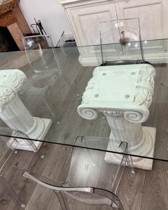Tavolo vetro con colonne di gesso