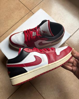 Nike Jordan 1 Low tg. 40 red/black Chicago