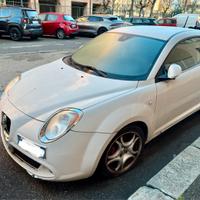 Alfa Romeo Mito 1.4 TB 155cv -GPL- sport pack.
