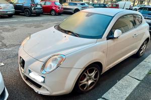Alfa Romeo Mito 1.4 TB 155cv -GPL- sport pack.
