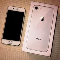 Apple iPhone 8 - 64GB - colore Bianco - Argento