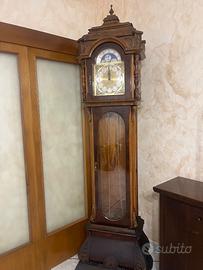 Orologio a pendolo a torre