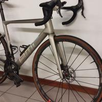 BMC SLR01 team machine tg 54